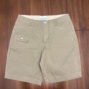 NWOT Columbia Women's Green Cargo Shorts Size 8/9 100% Cotton